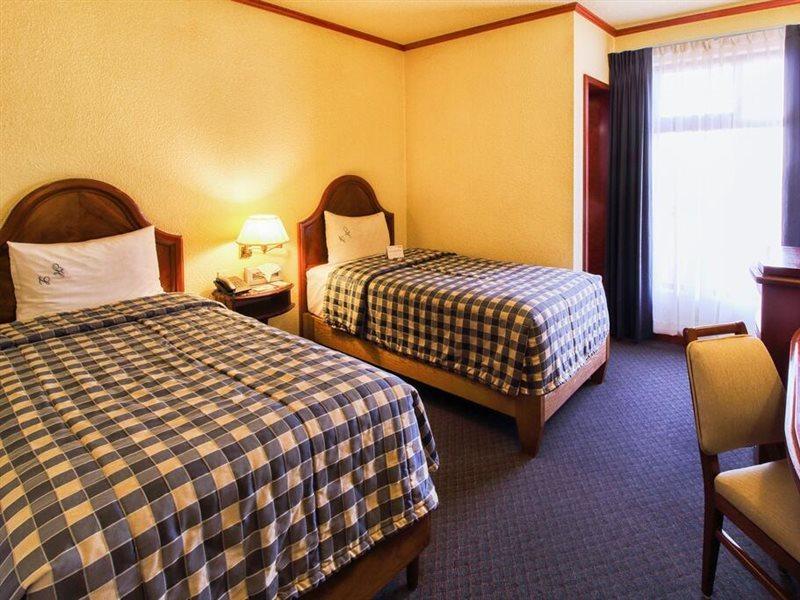 Hotel Lastra Puebla Extérieur photo