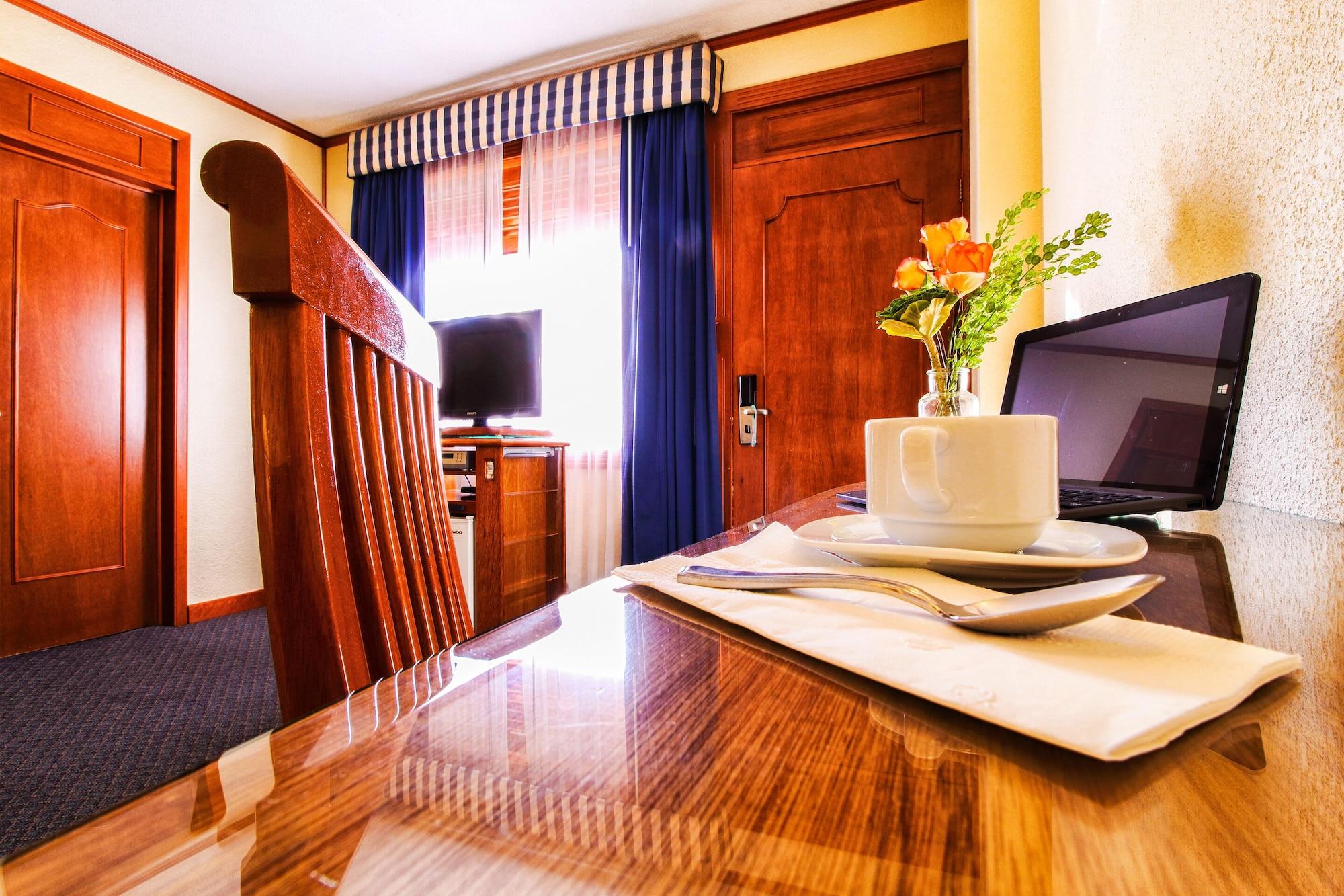 Hotel Lastra Puebla Extérieur photo